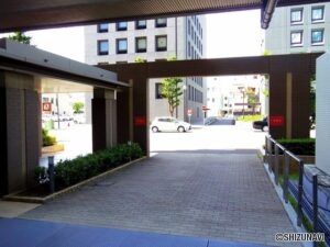 シャリエ沼津御成橋　JR沼津駅徒歩10分　集明小学校・第二中学校区の画像