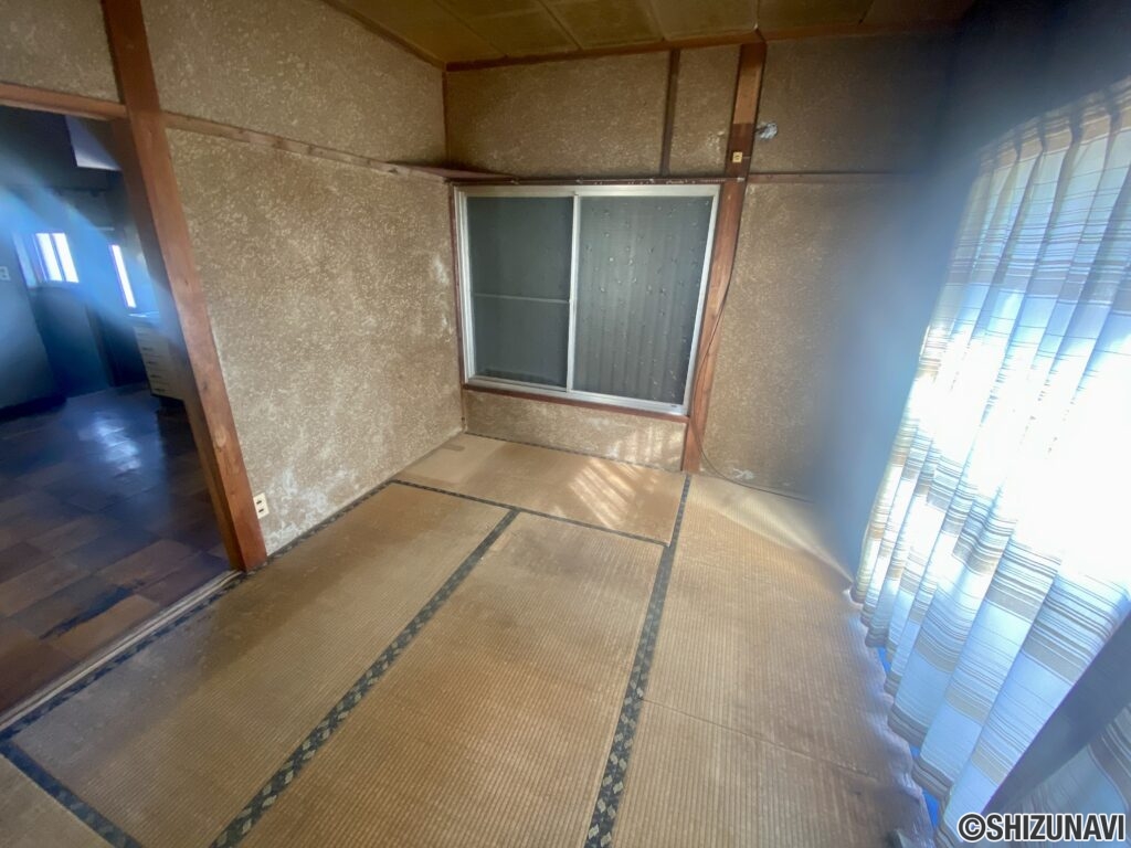 1階ダイニングに隣接した和室部分です。