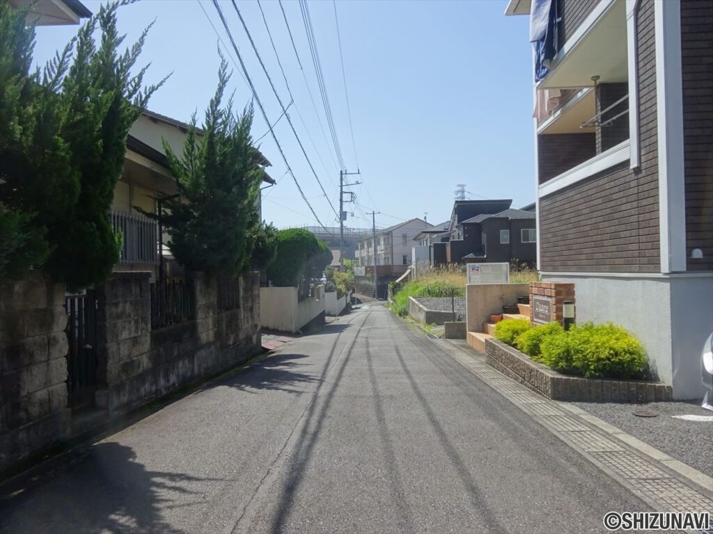 三島市富士ビレッジ　売土地　前面道路