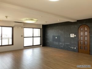 【2戸を1戸にリノベーションしました】アーバンヒルズ浜松・中野町　最上階　角部屋　3SLDKの物件画像