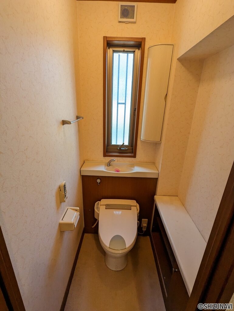 富士市伝法トイレ