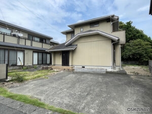 【リフォーム済】磐田市小島　中古住宅　駐車場３台の物件画像