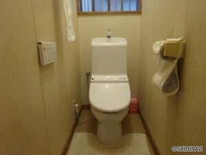 静岡市清水区八坂西町　中古住宅　トイレ