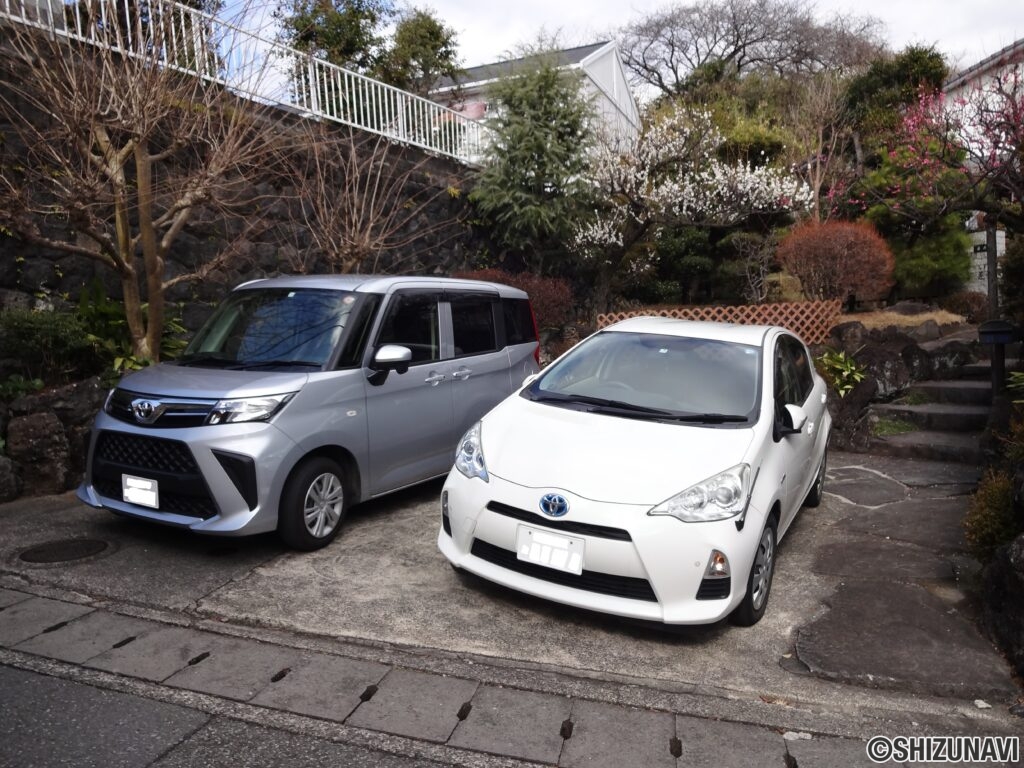 宇東川西町　戸建て　駐車場①
