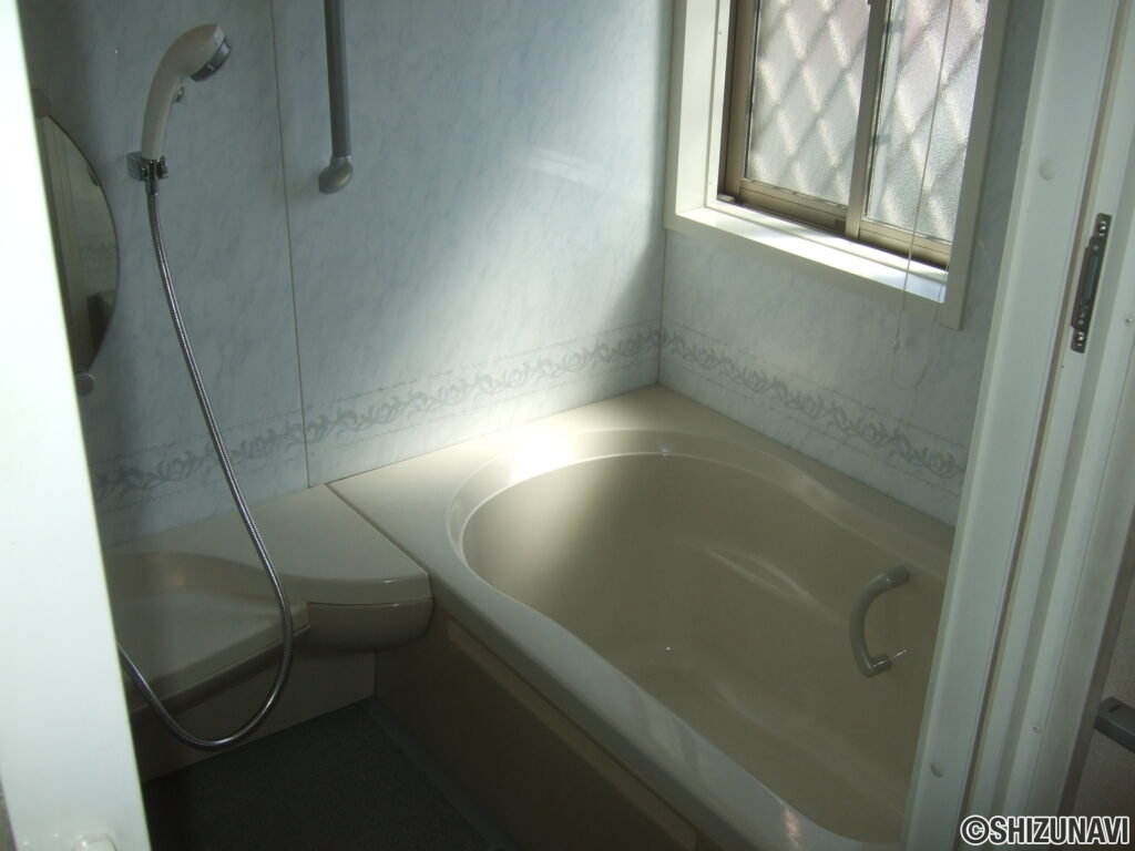 原田デシオ２階浴室