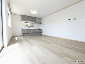 焼津市　八楠4丁目7-14　LDK