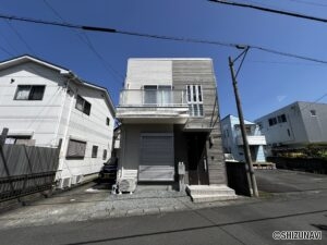 静岡市清水区八木間町　3階建て　3LDK　中古住宅の物件画像