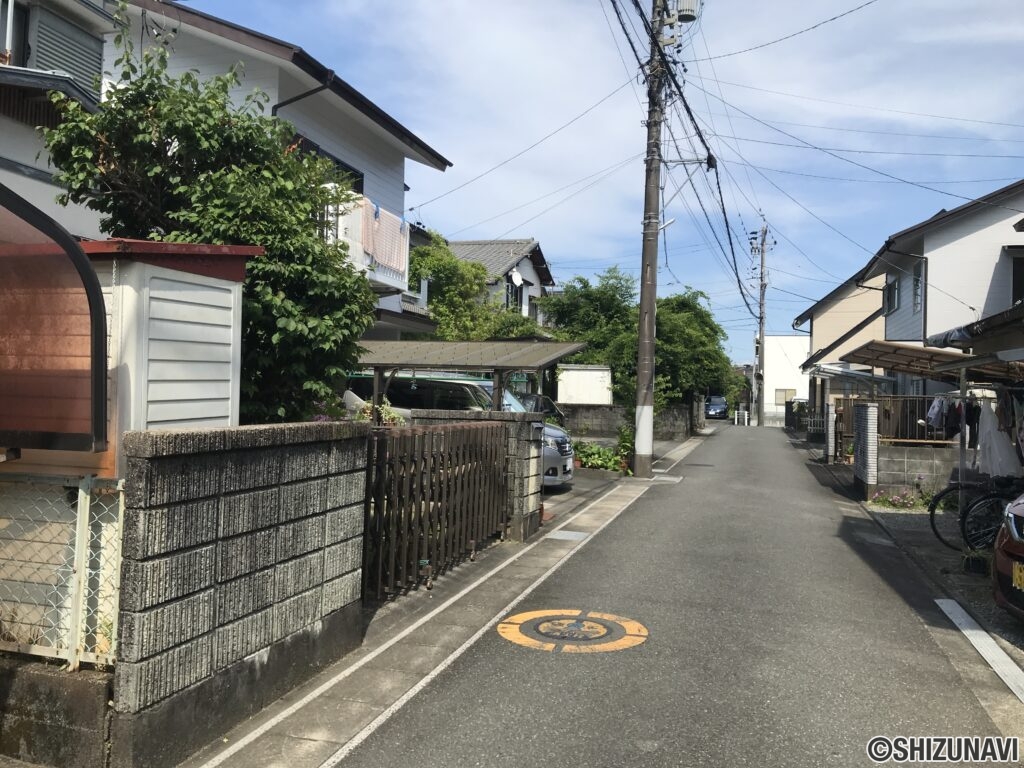 前面道路➀