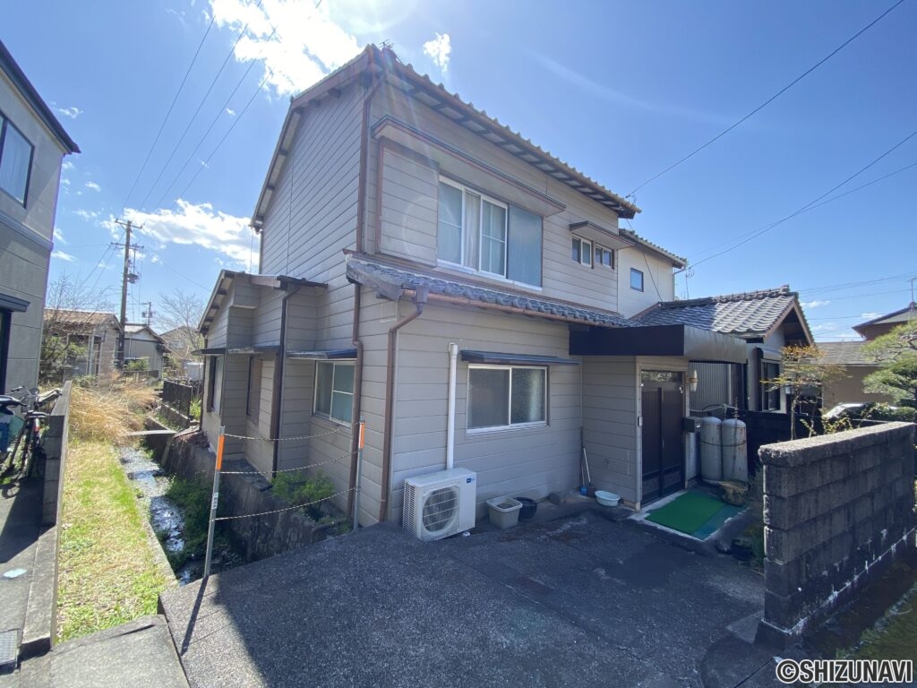 島田市松葉町　中古住宅