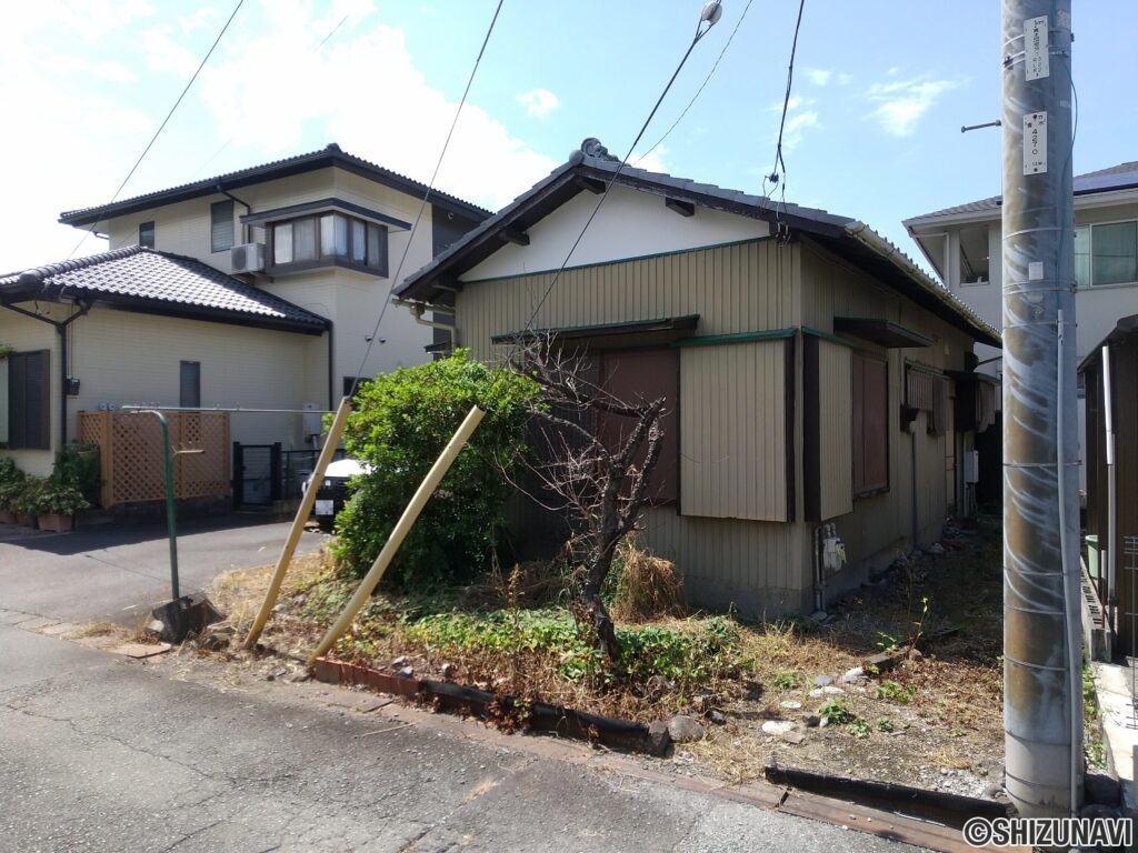 三島市青木　土地