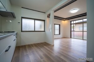 リビングダイニングキッチン　別角度です。