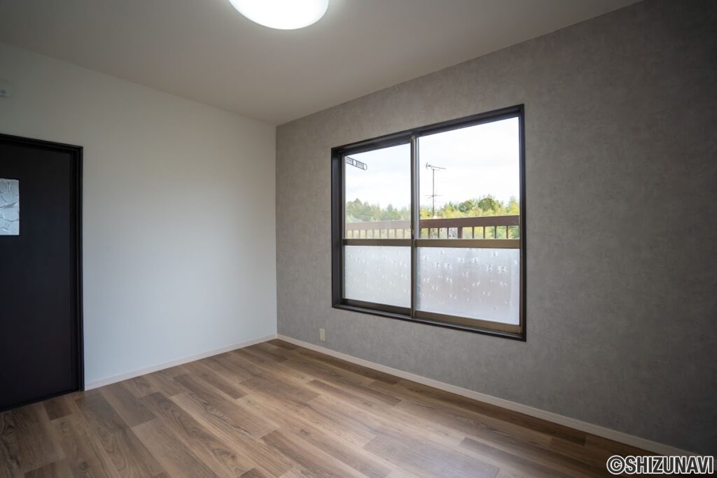 2F洋室②　別角度です。