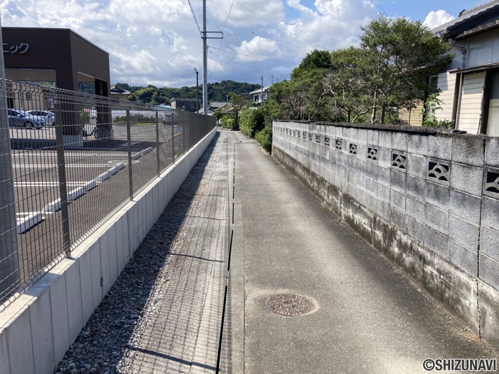 竜爪街道から物件までの進入路