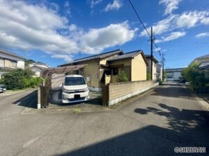 藤枝市岡部町三輪　中古住宅