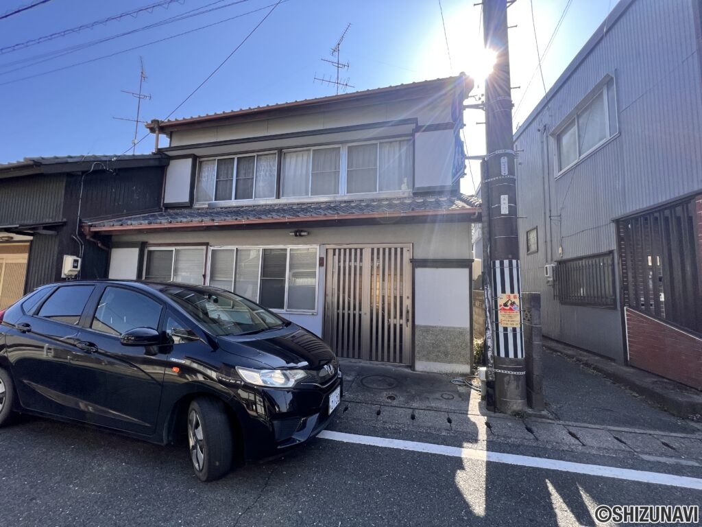 中央区舞阪町舞阪　中古住宅　敷地広々100坪超　旧東海道沿いの歴史ある街並みの画像