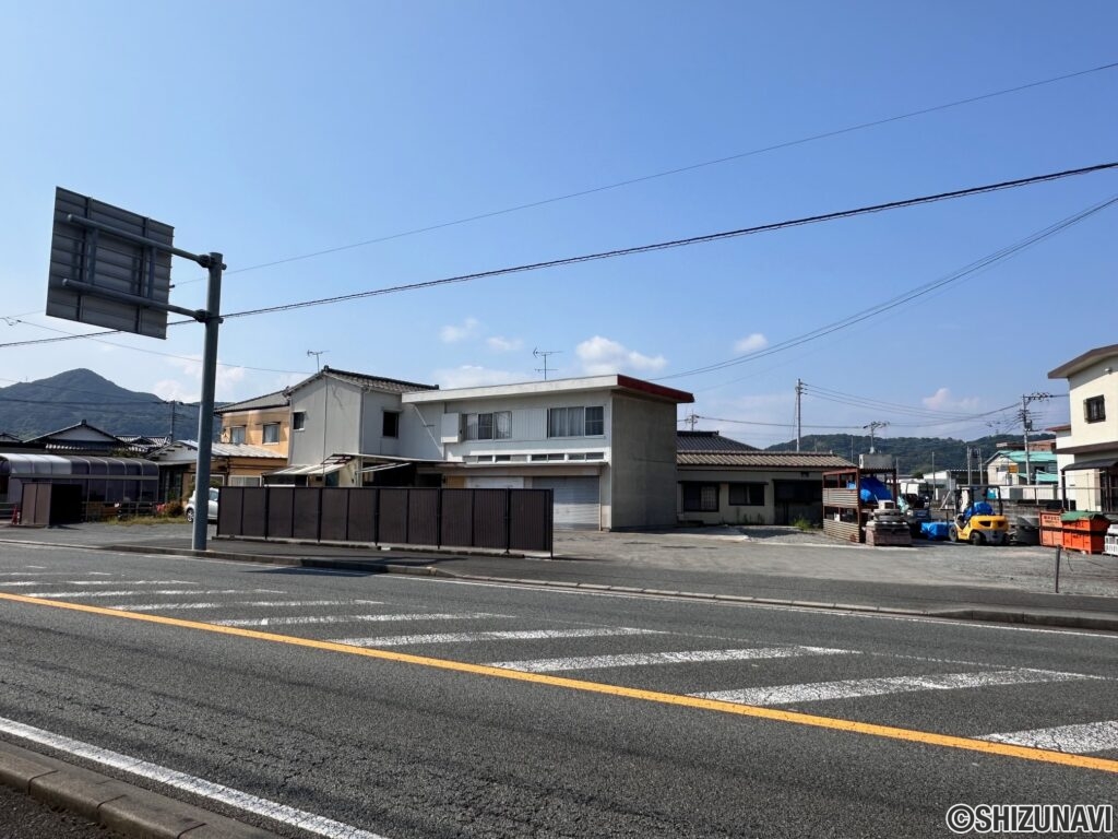 富士市松岡　売土地　外観