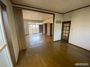 静岡市葵区上土1丁目　中古住宅