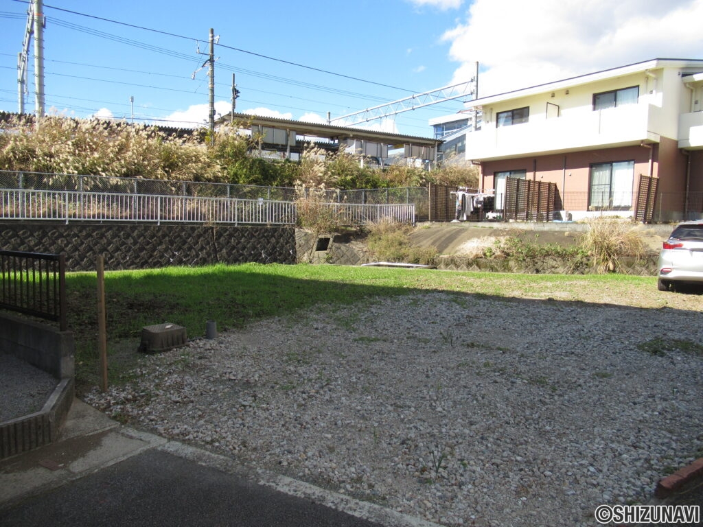 裾野市岩波　土地　外観