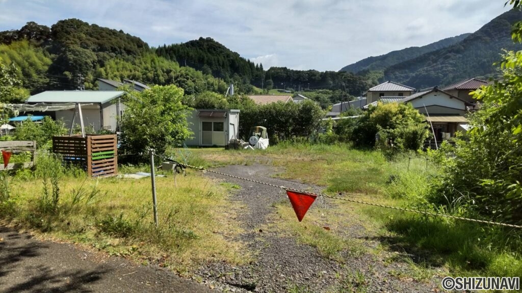 藤枝市滝沢　資材置き場・作業場・倉庫の画像