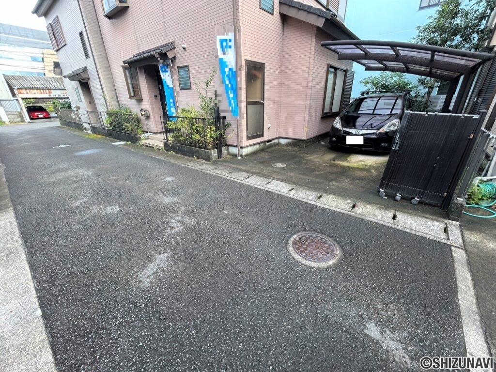 カチタス　豊原町　前面道路