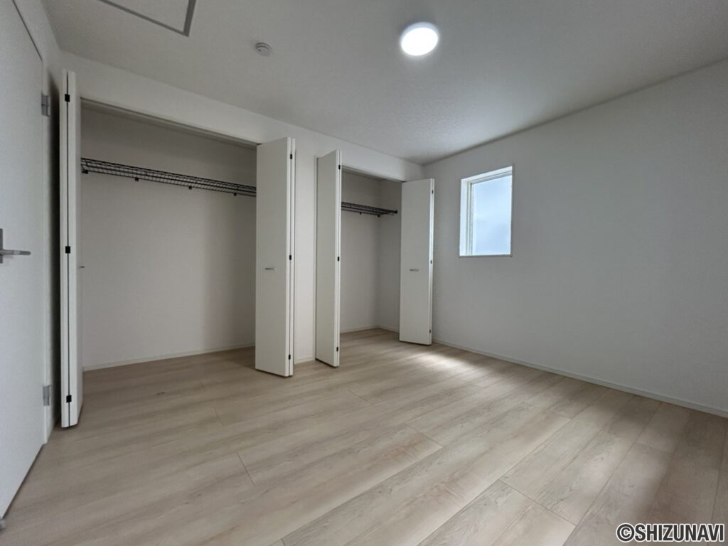 新築　葵区　部屋