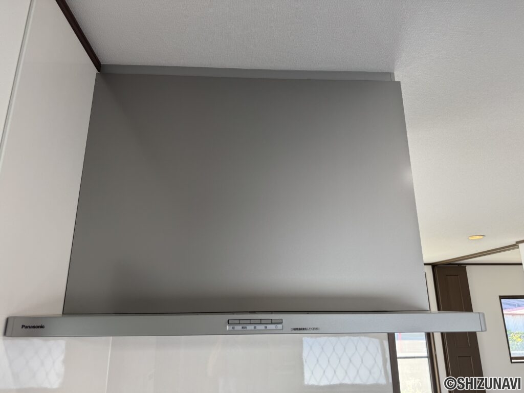 レンジフード（新品交換済み）