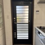 勝手口（新品交換済み）
