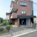 静岡市駿河区池田　オフィス、ガレージ、倉庫付き住宅の画像