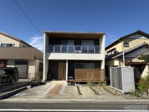 焼津市中新田　中古住宅　2階 3LDKの物件画像