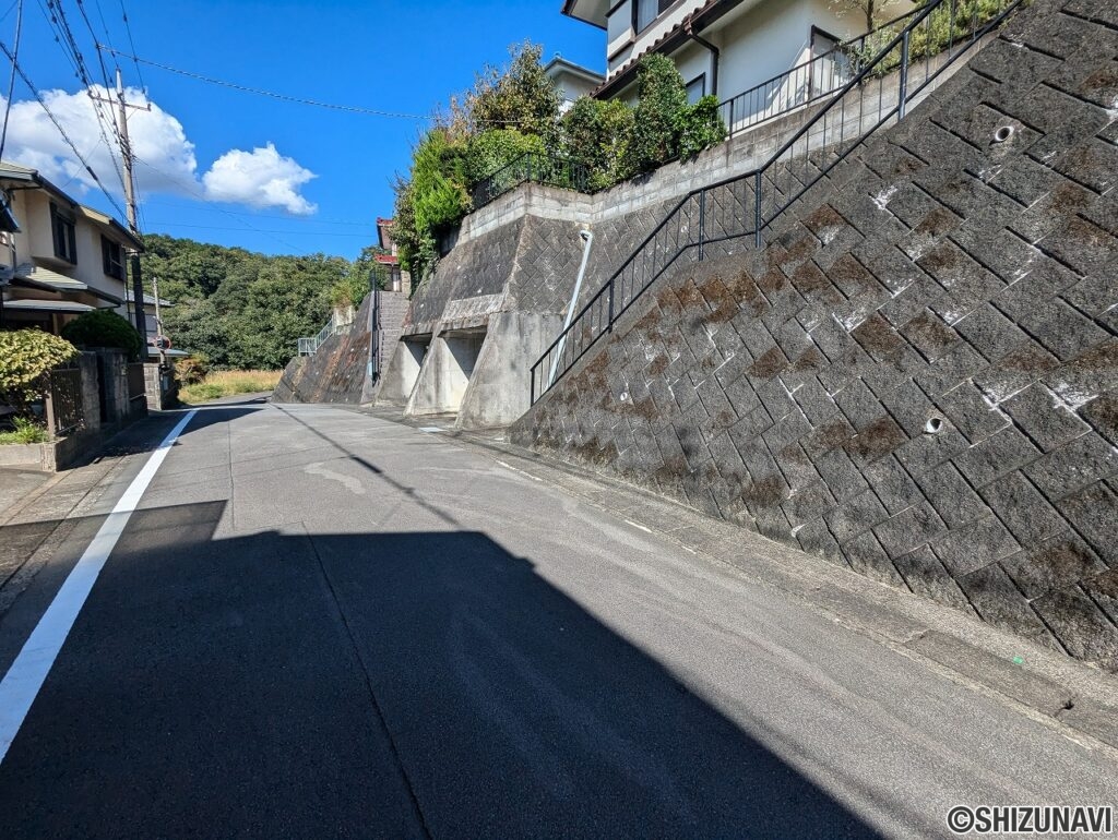 三島市徳倉前面道路