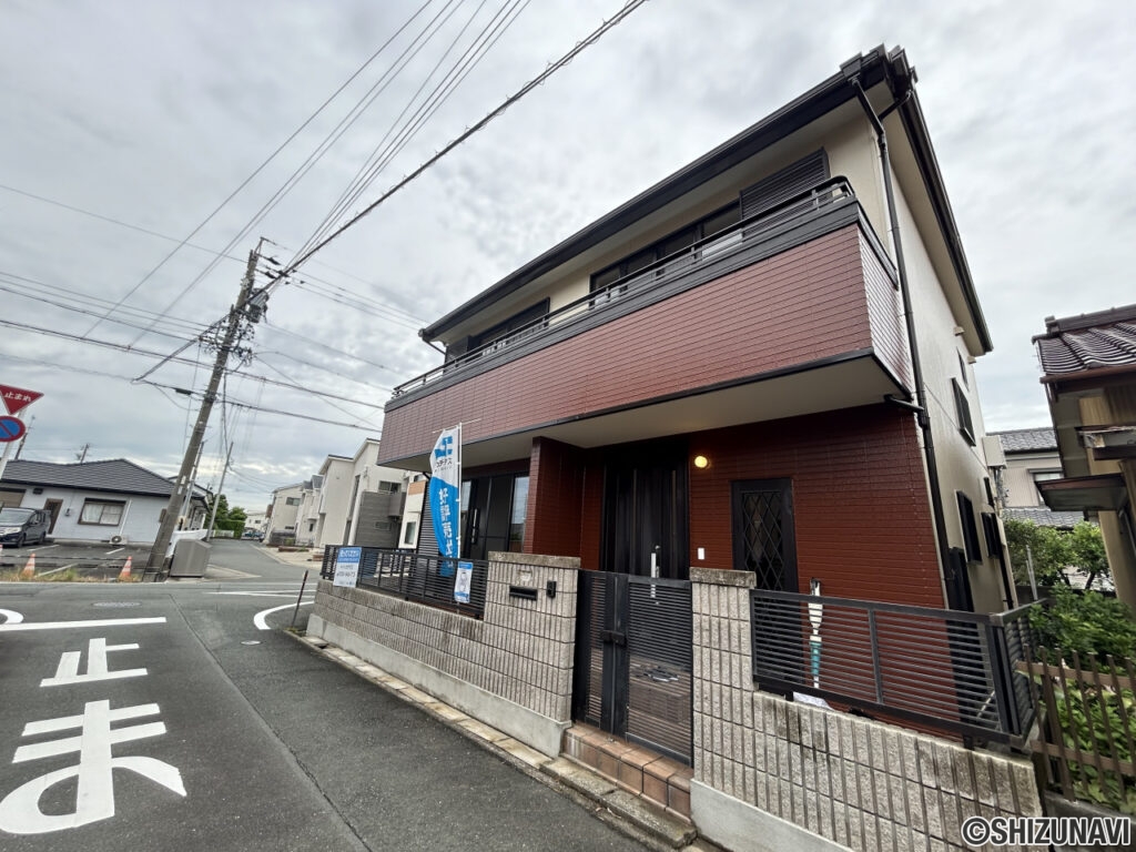 浜松市中央区篠ケ瀬町　中古住宅