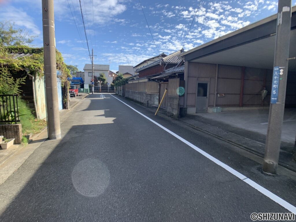 清水区八千代町　土地　前面道路