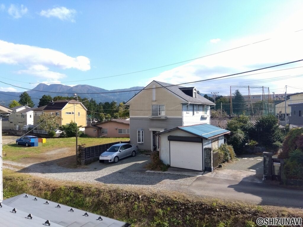 御殿場市二枚橋　4SLDK　中古住宅の画像