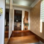 玄関に入った瞬間に木材の香りを感じます。