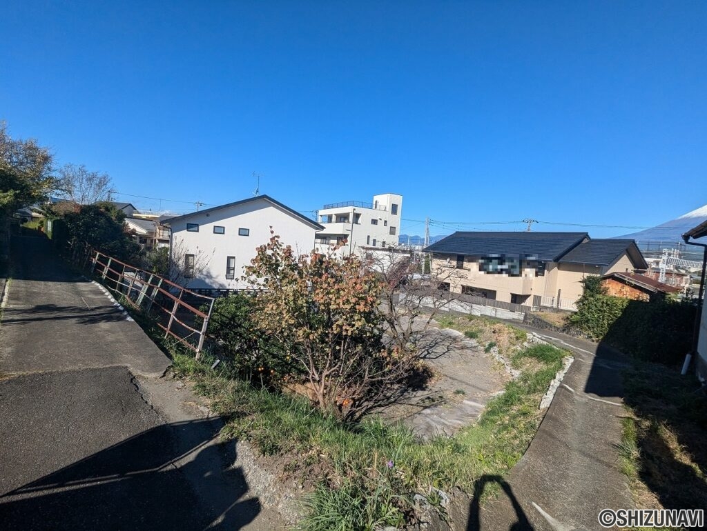 鈴川中町外観4