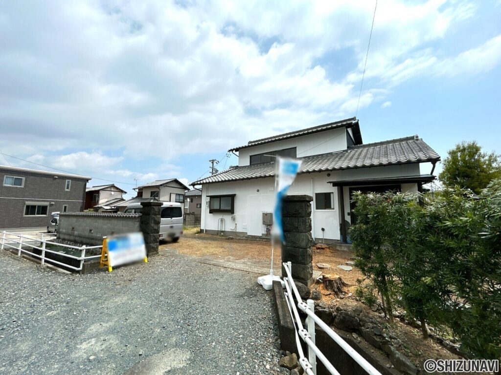 【リフォーム後/外観】外壁塗装、漆喰補修を行いました。コストのかかる外回りのメンテナンスも済んだ状態でお引渡しになります。