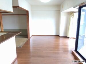 リビングダイニング