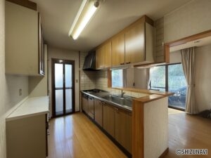 岡部町三輪　中古住宅