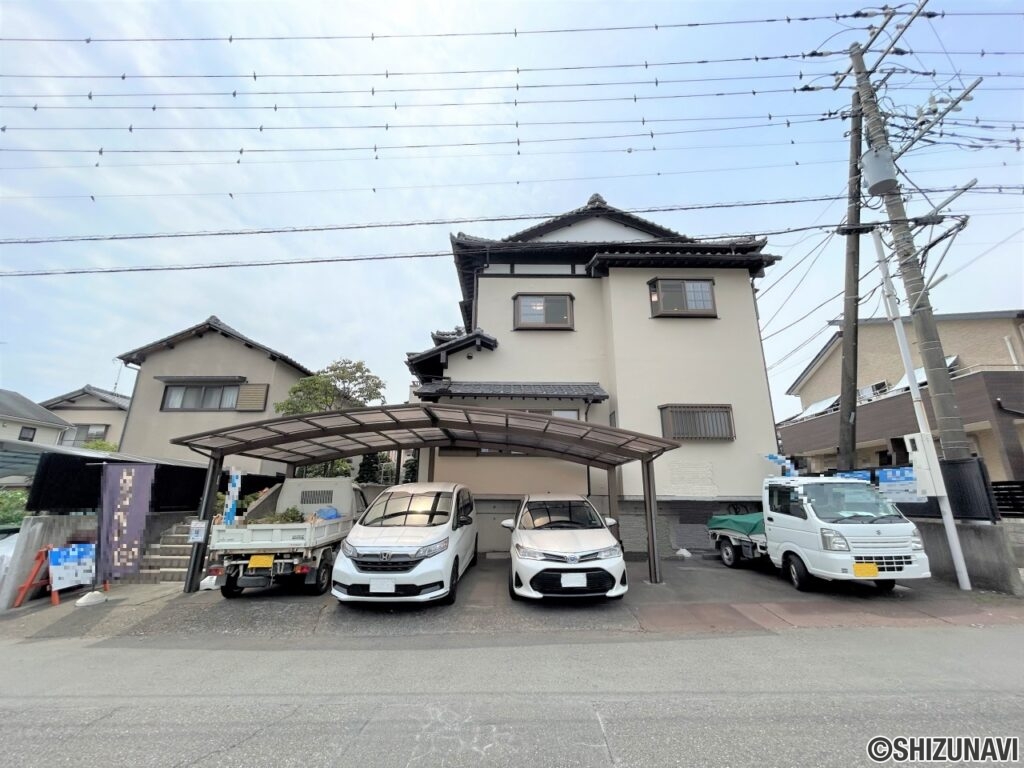 富士市原田　戸建て　駐車場