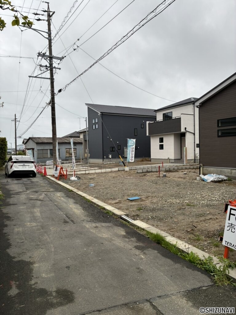 中央区　寺脇町　前面道路