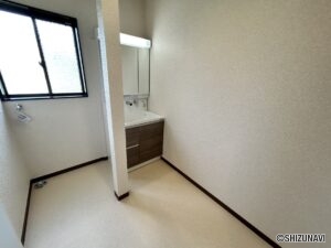 カチタス　住吉　洗面　