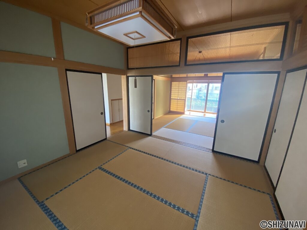 榛原郡吉田町住吉379-18　中古住宅