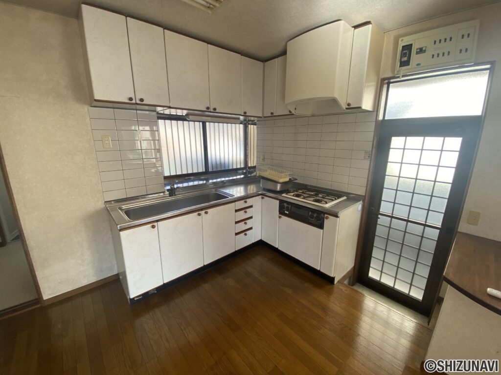 榛原郡吉田町住吉379-18　中古住宅