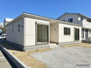 浜松市中央区白羽町　4LDK平屋　2025年2月完成　新築一戸建て　の物件画像