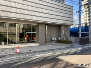 サーパスタワー静岡駅前　平面駐車場