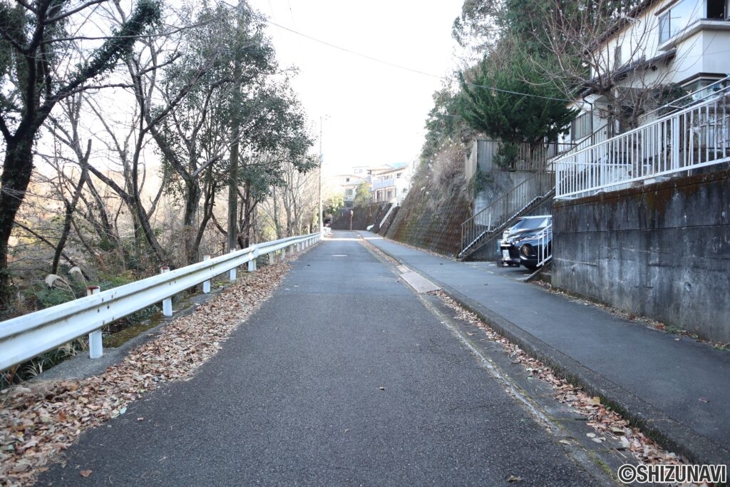 沢地小学校まで徒歩約２分！三島市富士見台の中古住宅！の画像