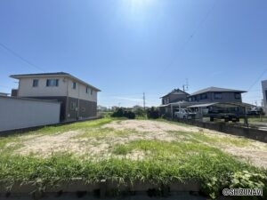 東側から撮影いたしました。