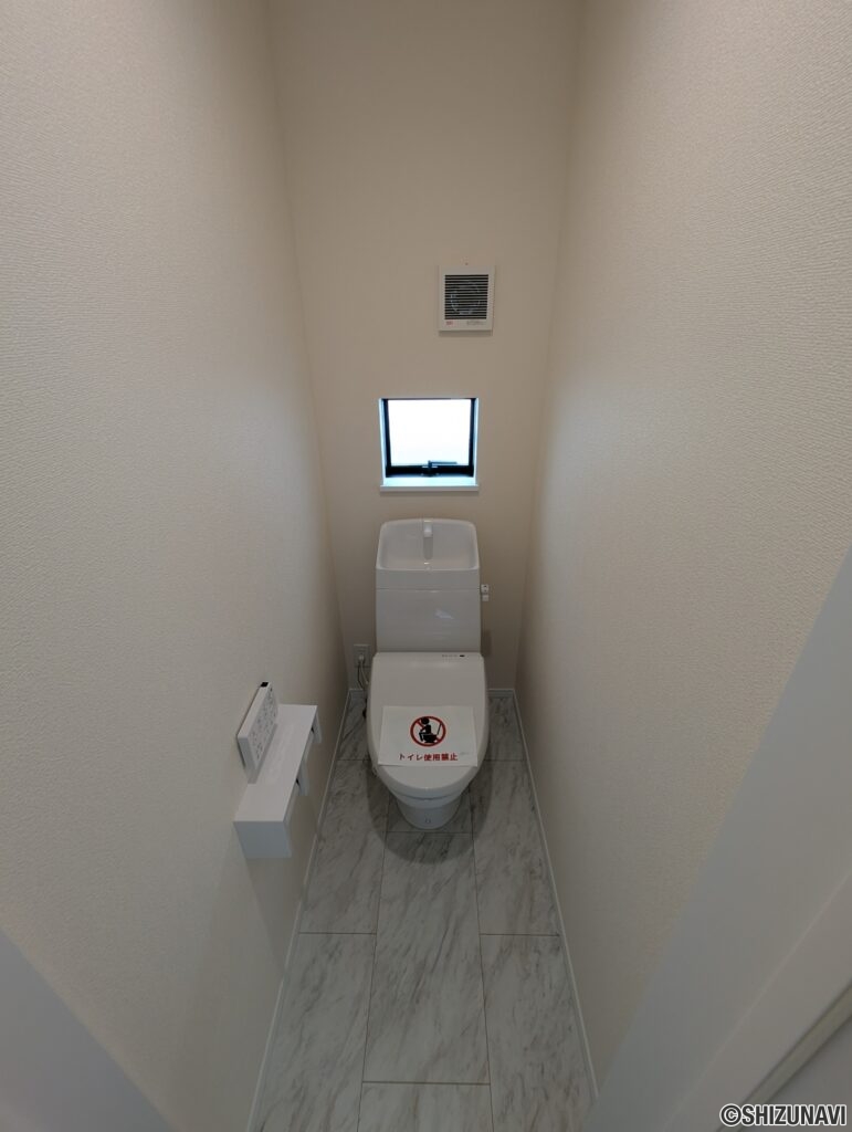 1号棟　２階トイレの画像です。
