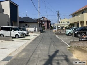 前面道路(東→西)