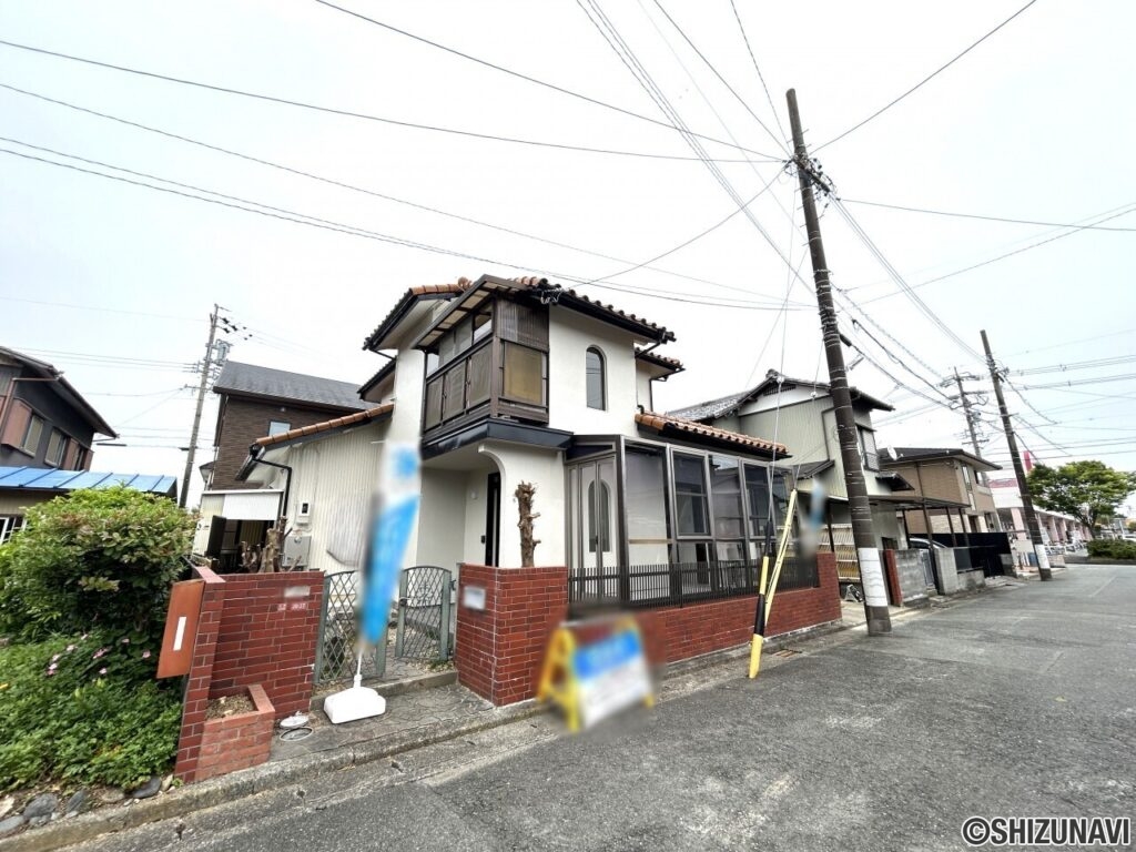 【リフォーム済/建物外観】外壁塗装を行いました。